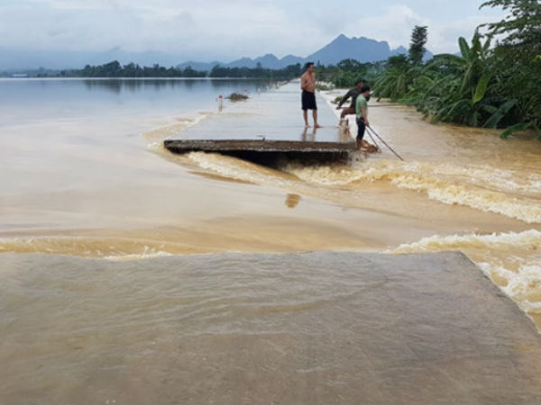 Hà Nội bác tin vỡ đê ở Chương Mỹ