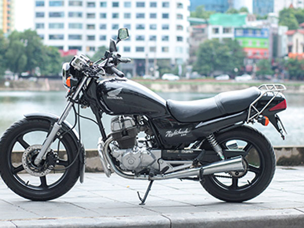 Honda CB250 Nighthawk 2004 hàng "zin" của tay chơi Hà Nội