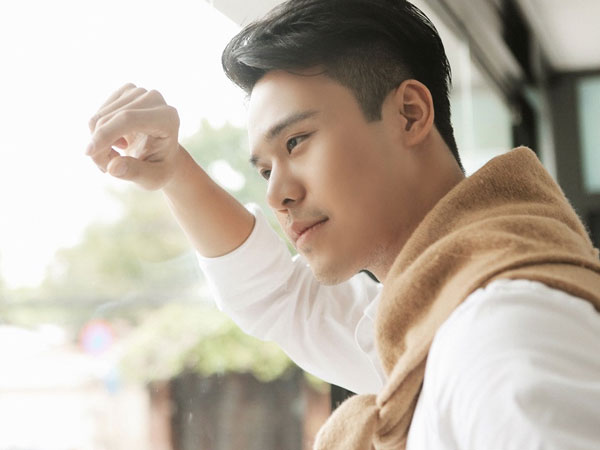9X điển trai làm giám đốc sáng tạo show diễn để đời cho Mr. Đàm là ai?