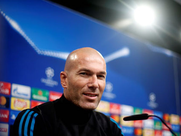 Zidane vượt Guardiola, Ancelotti, Mourinho khi chạm mốc 100 trận