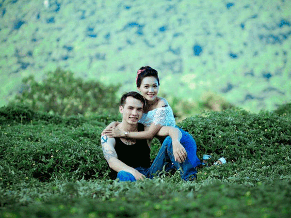 4 năm "cảm hoá" chàng trai Úc kém 10 tuổi, cô gái Đà Nẵng đợi chàng đủ lớn mới "rước về dinh"
