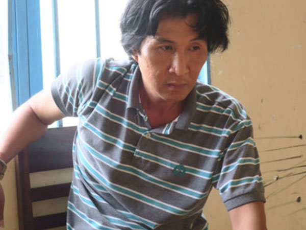 Con nghiện cầm dao đi “xin đểu” gây náo loạn Phan Thiết