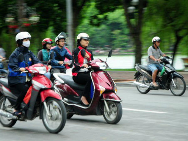 Miền núi rét, Hà Nội phải mặc áo khoác mỏng