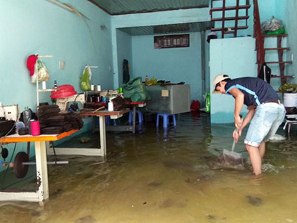 Vì sao nhiều khu dân cư ở Sài Gòn ngập suốt 3 ngày?