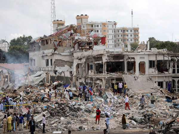 Hiện trường vụ tấn công khiến 276 người thiệt mạng ở Somalia