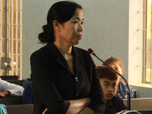Nguyên phó chánh án nhận hối lộ 80 triệu lĩnh 12 tháng tù