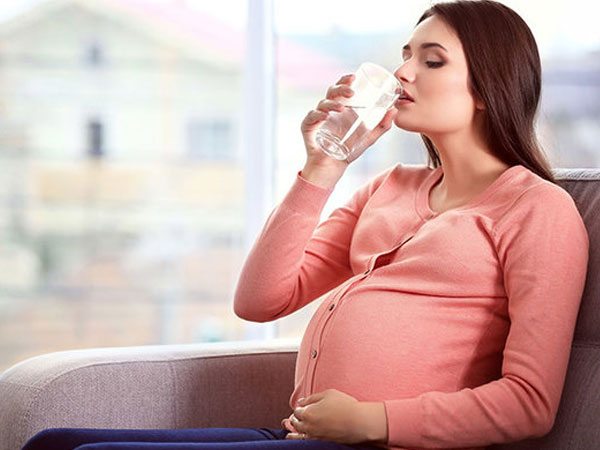 7 chiêu giúp mẹ bầu tránh bị cảm trong những ngày gió lạnh đầu mùa