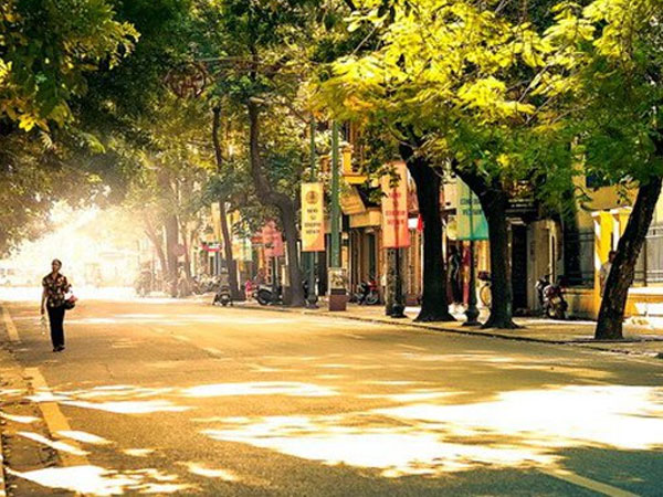 Dự báo thời tiết 18/10: Miền Bắc hanh khô, miền Trung mưa to