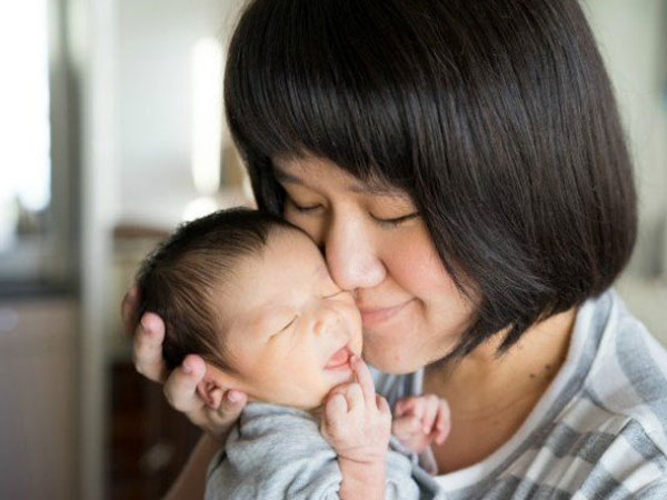 Hội chứng đêm thứ hai: Những điều người mới làm mẹ cần biết