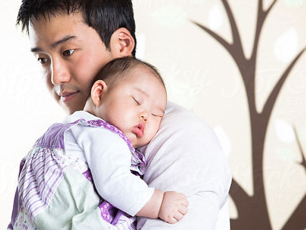 Muốn sinh con khỏe mạnh: Bố cần nói "không"với đồ ngọt