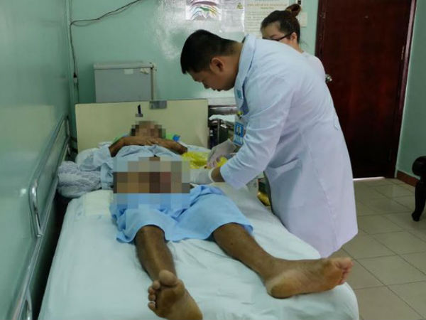 TP.HCM: Người đàn ông tự cắt “của quý” của chính mình quăng xuống ao