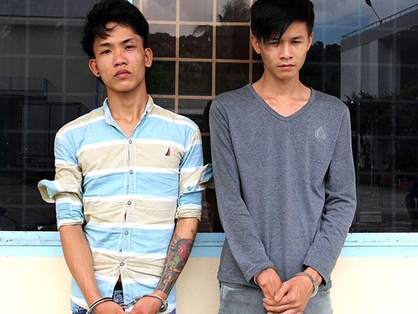 Đòi nợ vợ không được, đâm chồng trọng thương