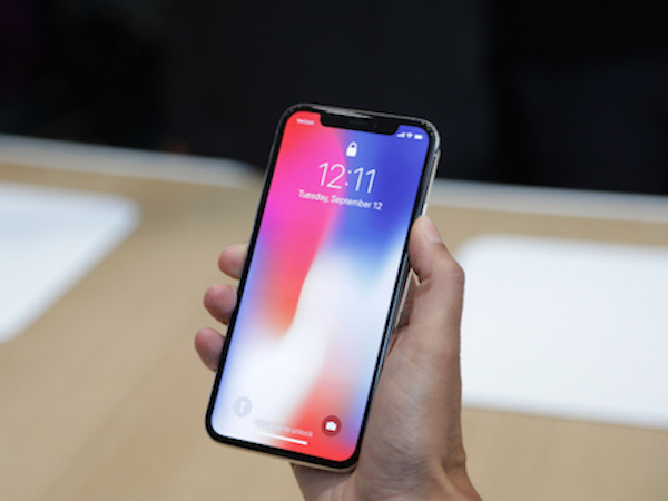iPhone X sẽ có phiên bản giá thấp hơn trong năm 2018