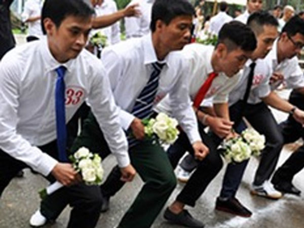 Lời giải nào cho bài toán 4,3 triệu đàn ông Việt ế vợ trong tương lai?