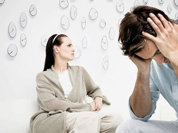 Tôi yêu thầm sếp nữ hơn 8 tuổi và đang nuôi 3 con