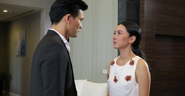 Lần thứ hai bên nhau sau một tháng làm vợ, tôi bị chồng hất văng ra khỏi giường, câu nói của anh làm tôi vừa nhục nhã vừa ức nghẹn họng
