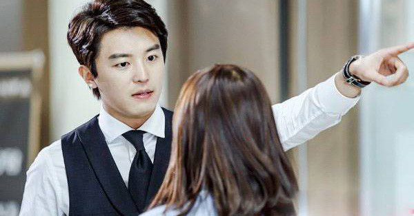 Đỉnh cao của ông chồng keo kiệt, gia trưởng là đây: Đang 'lâm trận' lừa vợ để tháo dụng cụ bảo hộ và hàng loạt tình huống dở khóc dở cười
