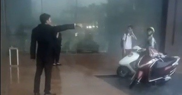 Bảo vệ đuổi người trú mưa đã làm việc lâu năm tại khách sạn 5 sao, được đại diện lễ tân đánh giá 'làm đúng nhiệm vụ'