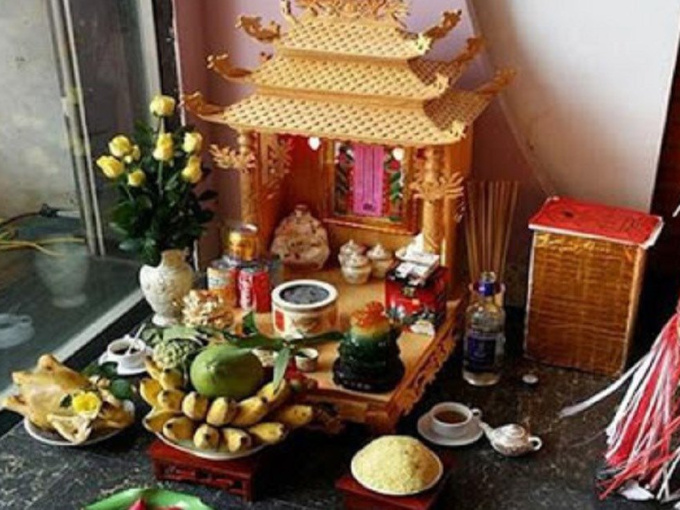 Đặt 5 củ tỏi lên bàn thờ theo cách này, điềm dữ hóa lành, tiền bạc đổ về tíu tít