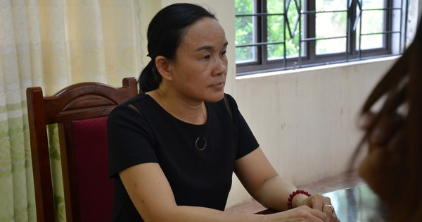 Hiệu trưởng bảo phụ huynh 'hơi thừa' khi báo tin con gãy chân bị giáo viên cùng trường tố gian dối