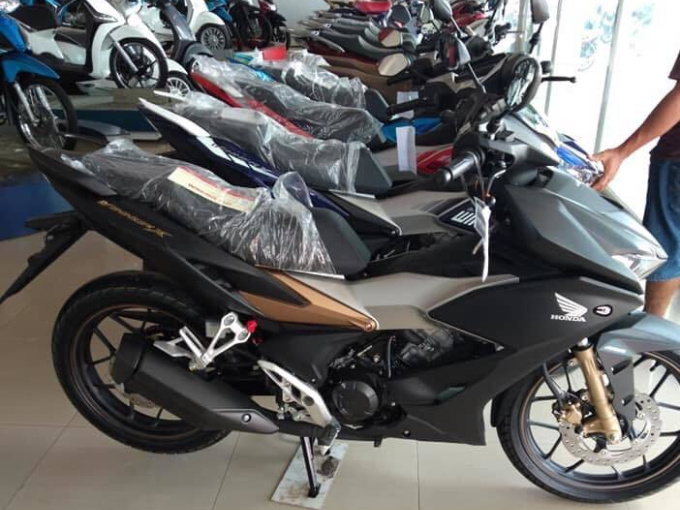 Giá xe máy tháng 9: Honda tăng nhẹ, Yamaha vẫn giảm nhiệt