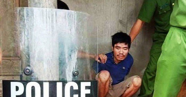 Khởi tố nam thanh niên đuổi chém em trai, sát hại mẹ đẻ