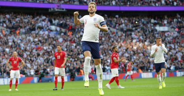 Đồng đội của Son Heung-min lập hat-trick, tuyển Anh đặt một chân đến VCK Euro 2020