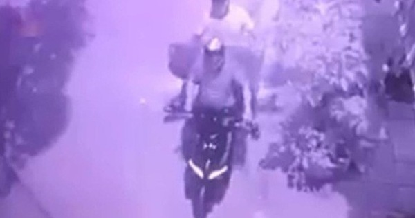 Clip: 2 thanh niên đột nhập nhà dân, trộm bức tượng trị giá 200 triệu chỉ trong 55 giây ở Đà Nẵng