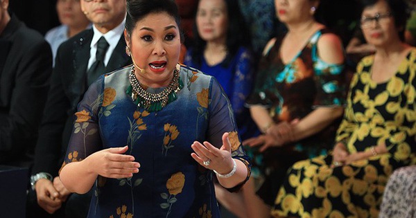 NSND Hồng Vân: 'Khi ra Hà Nội diễn, tôi bị khán giả phản ứng khủng khiếp và tẩy chay'