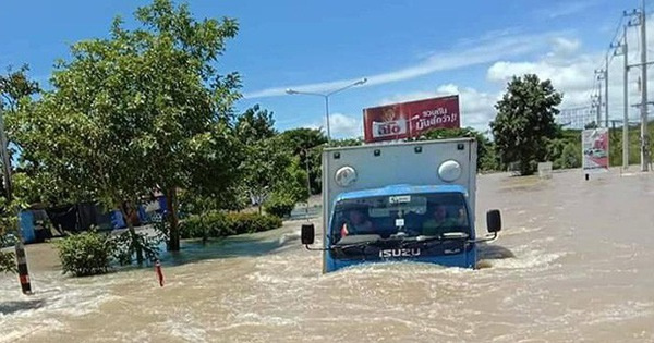 32 người thiệt mạng, hàng chục nghìn người phải sơ tán do mưa lũ tại Thái Lan