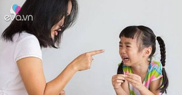 Làm sai bài tập, bé 8 tuổi bị mẹ đánh nhẹ vào đầu ai ngờ tử vong trong nháy mắt