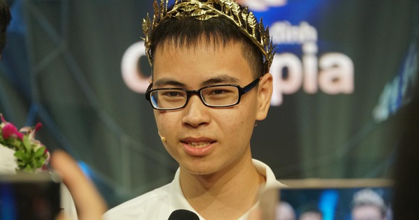 Quán quân Olympia 2019: Quyết tâm giành vòng nguyệt quế vì người chị đã mất, từng bỏ đội tuyển HSG Quốc gia để tập trung tham gia Olympia